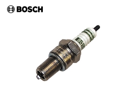 Bougie d'allumage Bosch WR7DC culot long
moteur origine ou légèrement préparé